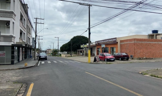 PRÉDIO COMERCIAL E RESIDENCIAL - JARDIM ELIZABETE, IÇARA