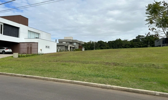 TERRENO, CONDOMÍNIO FECHADO - CRICIÚMA