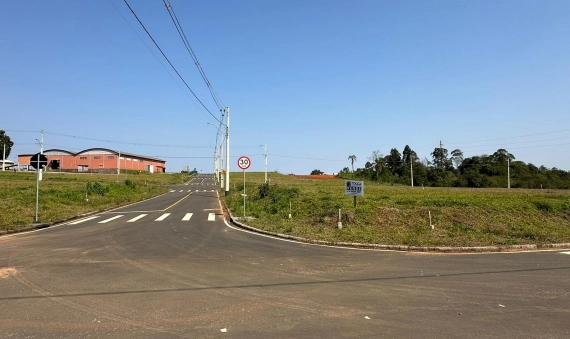 TERRENO, COLONINHA ZILLI - CRICIÚMA
