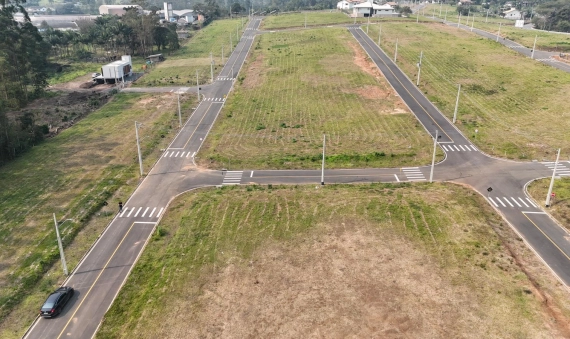 TERRENO, COLONINHA ZILLI - CRICIÚMA