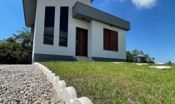 CASA - LOT. PARQUE DOS AÇORES, SANGA FUNDA, IÇARA