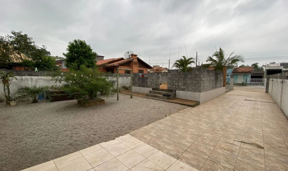 CASA - PEDREIRAS, BALNEÁRIO RINCÃO