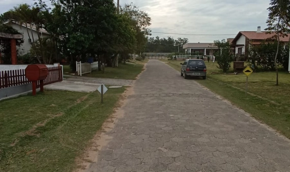 CASA, COND. VILA SUÍÇA - LAGOA DOS ESTEVES, BALNEÁRIO RINCÃO