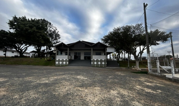 CENTRO DE EVENTOS CASTELO - TEREZA CRISTINA - IÇARA