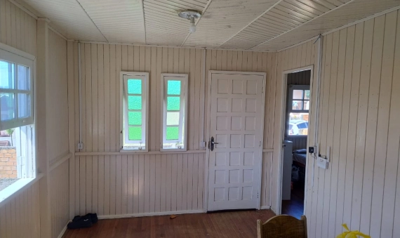 CASA DE MADEIRA - LOMBAS/ PEDREIRAS, IÇARA