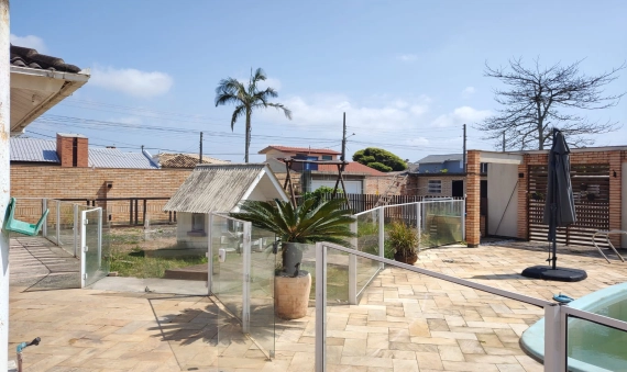 CASA COM 4 TERRENOS - ZONA NOVA, BALNEÁRIO RINCÃO