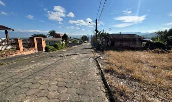 TERRENO - SIDEROPOLIS