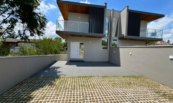 CASA GEMINADA - MINA DO MATO - CRICIÚMA