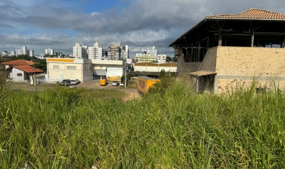 TERRENO, CENTRO, IÇARA