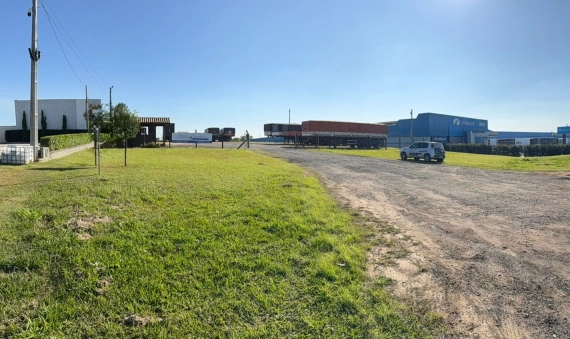 TERRENO - PRIMEIRO DE MAIO, IÇARA