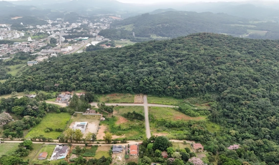 TERRENO, BAIRRO BEL RECANTO-URUSSANGA