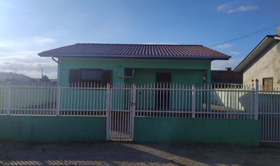 CASA - PEDREIRAS, BALNEÁRIO RINCÃO