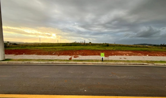 TERRENO - LOT. DUE SORELLE - CRISTO REI - IÇARA