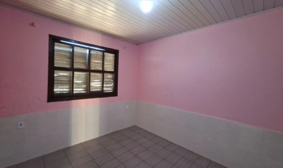 CASA DE ALVENARIA - CRICIUMA