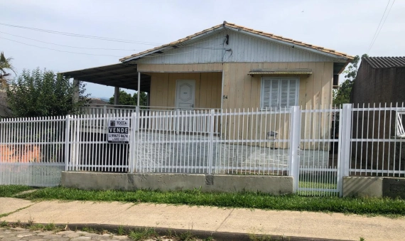 CASA - NO LOTEAMENTO LIMA, LIRI, IÇARA