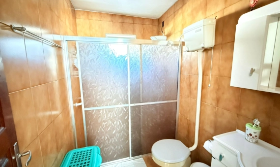 CASA COM EDÍCULA - JARDIM ELIZABETE - IÇARA/SC