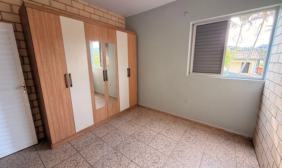 CASA PARA LOCAÇÃO ANUAL - SÃO SIMÃO, CRICIUMA