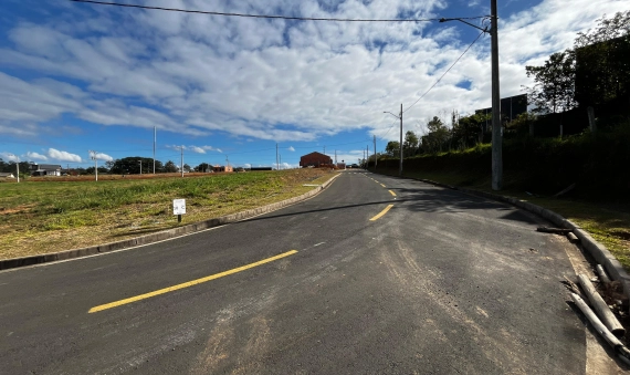 TERRENO - PRIMEIRO DE MAIO - IÇARA