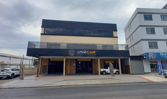 PRÉDIO COMERCIAL - PINHEIRINHO - CRICIÚMA