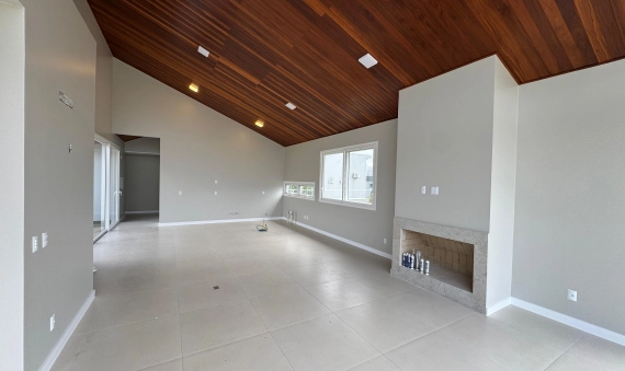 CASA ALTO PADRÃO, COND. VILLA SUÍÇA - LAGOA DOS ESTEVES, BALNEÁRIO RINCÃO