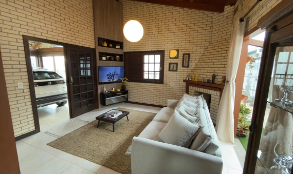 CASA - ZONA SUL - BALNEÁRIO RINCÃO 