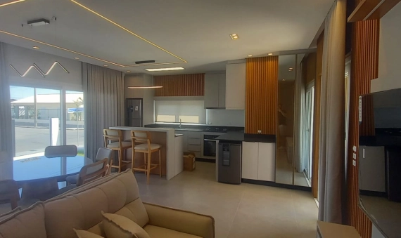 CASA ALTO PADRÃO - ZONA NOVA - BALNEARIO RINCÃO