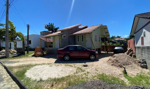 02 CASAS - ARGENTINA, CRICIÚMA