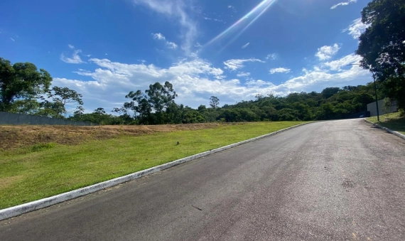 TERRENO - COND. SAN SIMONE - SÃO SIMÃO - CRICIUMA