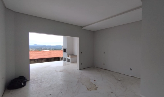 CASA, MINA DO MATO – CRICIÚMA