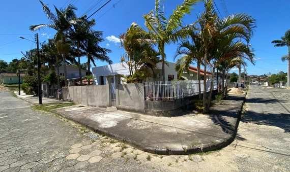 02 CASAS - ARGENTINA, CRICIÚMA