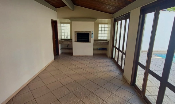 CASA ALTO PADRÃO - MICHEL - CRICIUMA