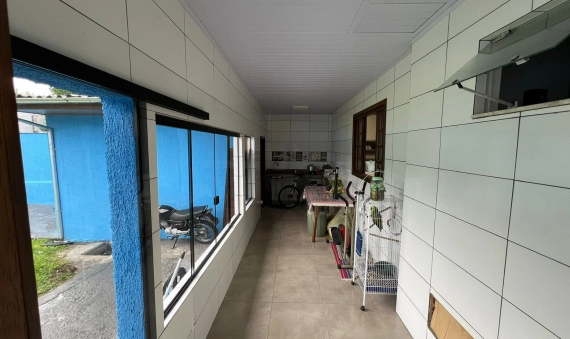 CASA - PINHEIRINHO - CRICIUMA