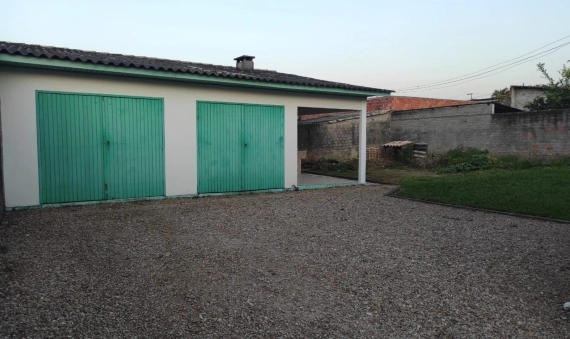 CASA COM EDÍCULA - JARDIM ELIZABETE, IÇARA