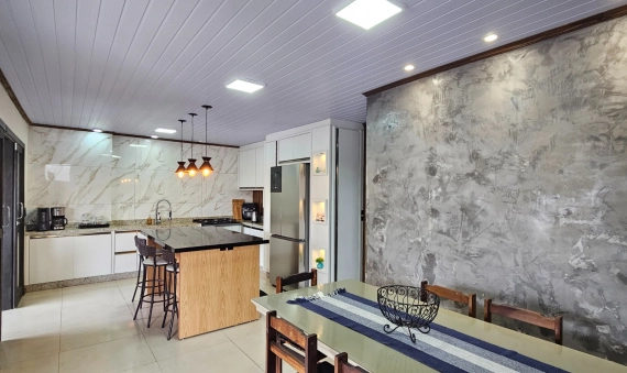 CASA -ZONA SUL - BALNEÁRIO RINCÃO