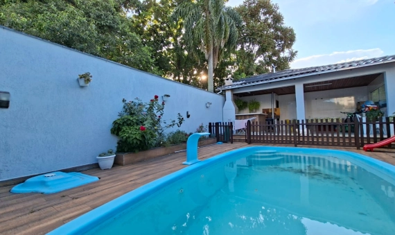 CASA - SANTO ANTONIO - CRICIUMA