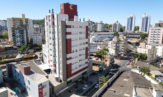 APARTAMENTO - RESIDENCIAL VIENE - CENTRO - CRICIUMA
