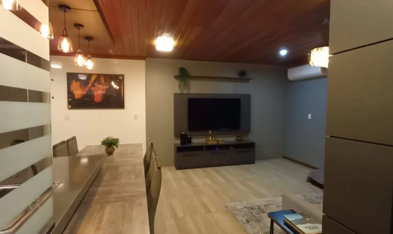 PRÉDIO COMERCIAL - PINHEIRINHO - CRICIÚMA