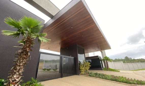 TERRENO - COND. MONTEBELLO - COCAL DO SUL 