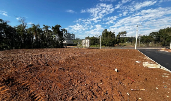 TERRENO URBANO-VILA SELING-CRICIÚMA