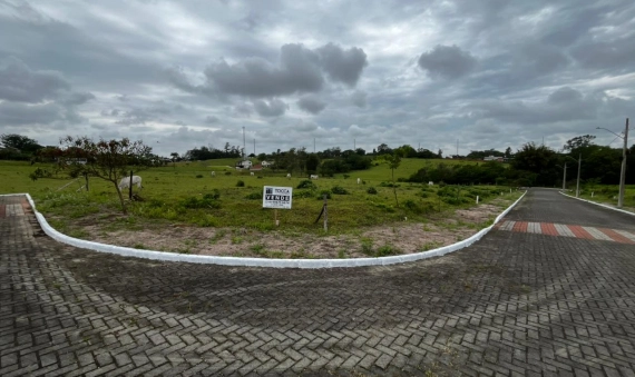 TERRENO - SEGUNDA LINHA - IÇARA