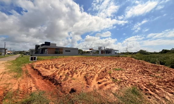 TERRENO, COND. VILA SUÍÇA - LAGOA DOS ESTEVES, BALNEÁRIO RINCÃO