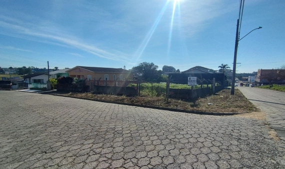TERRENO - IÇARA - VILA NOVA 