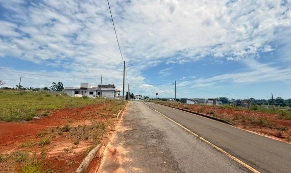 TERRENO - LOT. SANTORINI - LOMBAS PEDREIRA - IÇARA