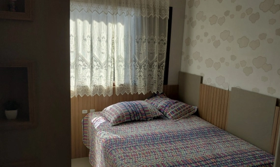 CASA COM EDÍCULA - DEMBOSKI, IÇARA