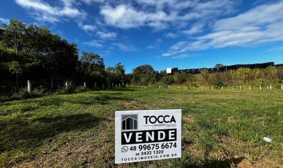 TERRENO - PRIMEIRO DE MAIO - IÇARA