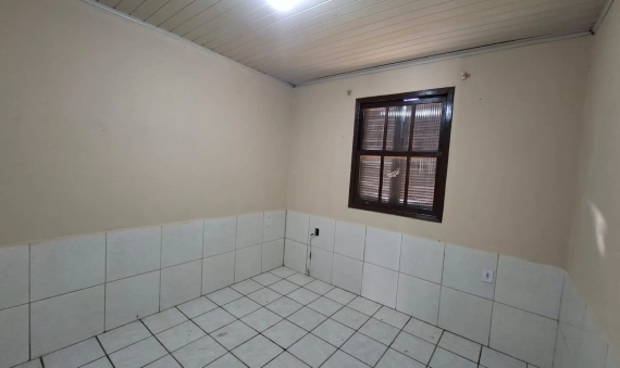 CASA DE ALVENARIA - CRICIUMA