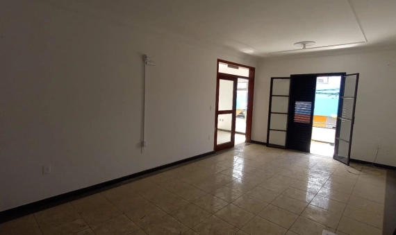 SALAS COMERCIAIS - CENTRO - IÇARA