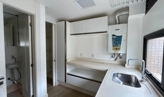 APARTAMENTO, ED. MANSÕES BRITÂNIA - CENTRO, CRICIÚMA