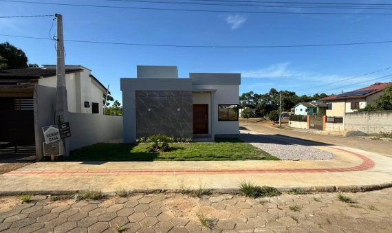 CASA - LINHA BATISTA - CRICIUMA