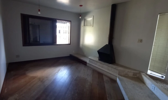 CASA ALTO PADRÃO - MICHEL - CRICIUMA